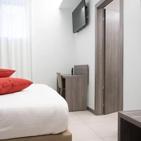 Salus Locazione Turistica 4* Верона