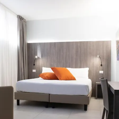 Salus Locazione Turistica 4* Верона